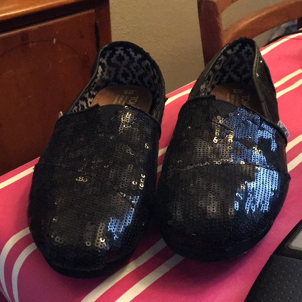 Toms black sequin
